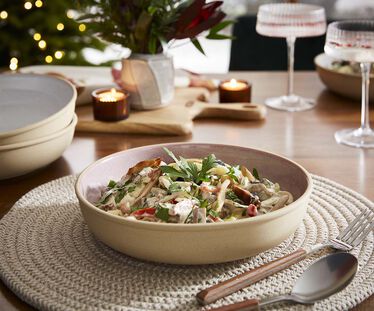 Minerals Low bowl, Rose Quartz Minerals Low bowl, Rose Quartz