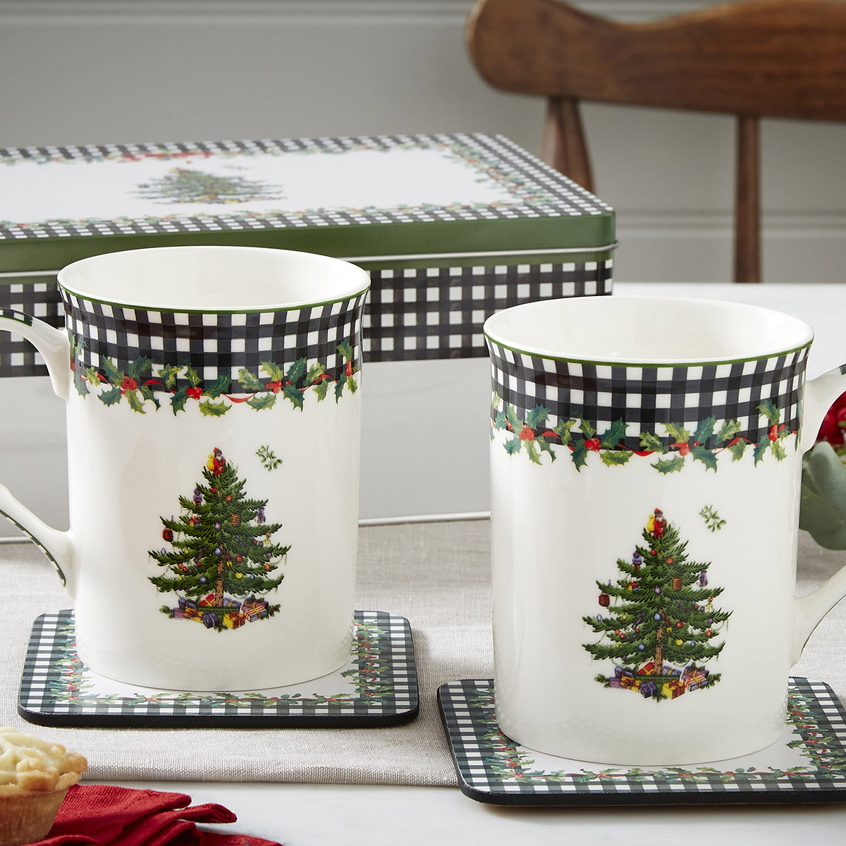 Christmas Tree 2024 Annual Mug and Tin Set image number null