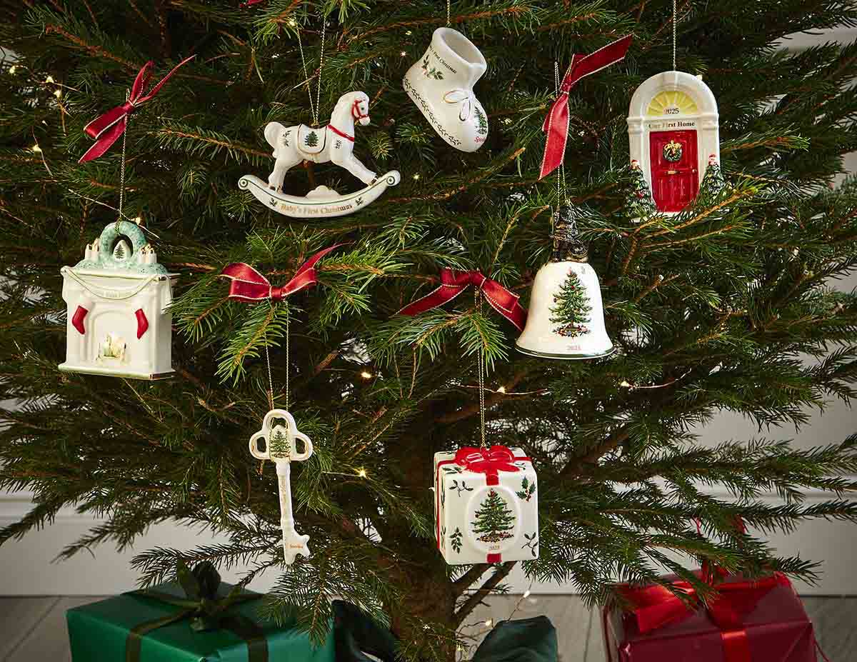 Christmas Tree New Home Ornament image number null