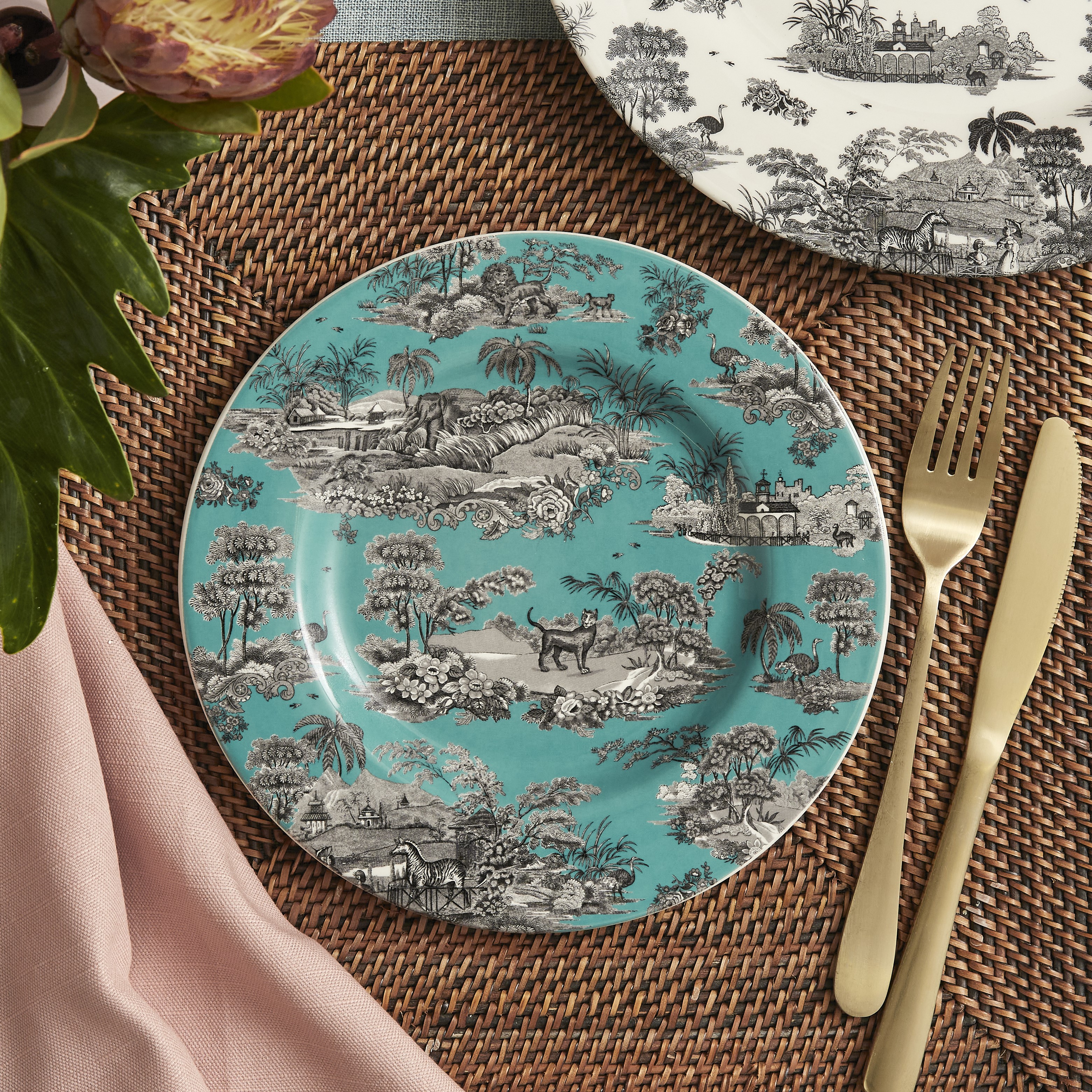 Zoological Gardens Salad Plate Set of 4 image number null